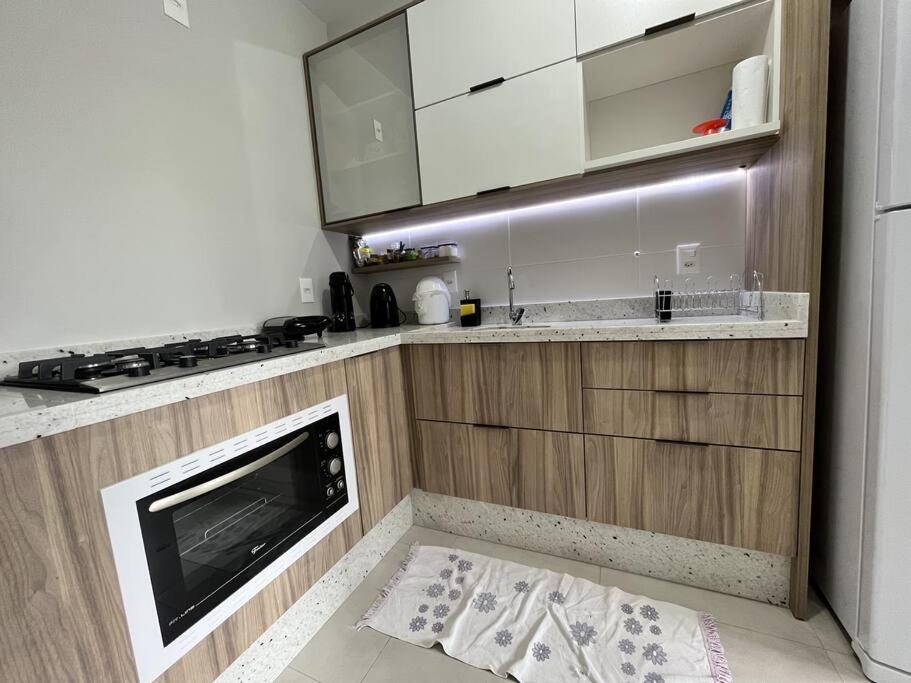 Apartamento 2 Suites Com Piscina E Churrasqueira, Ao Lado Da Ufsc フロリアノポリス エクステリア 写真